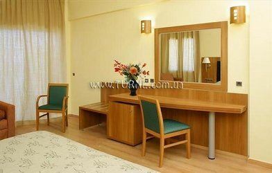 Отель Aquis Aquamarina Hotel 4*