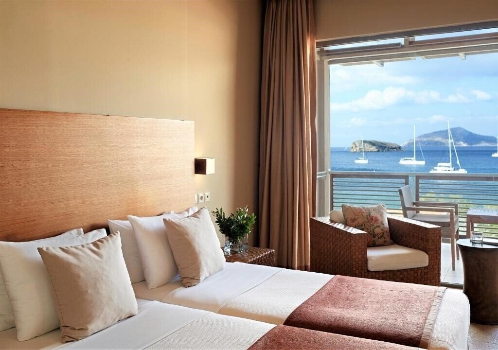 Картинка Aegeon Athens 4*