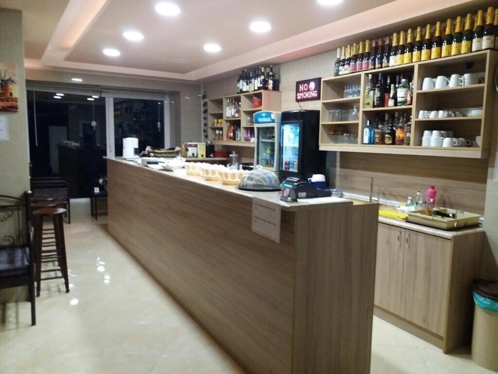 Картинка Nikolakakis Rooms Lavrio 3*