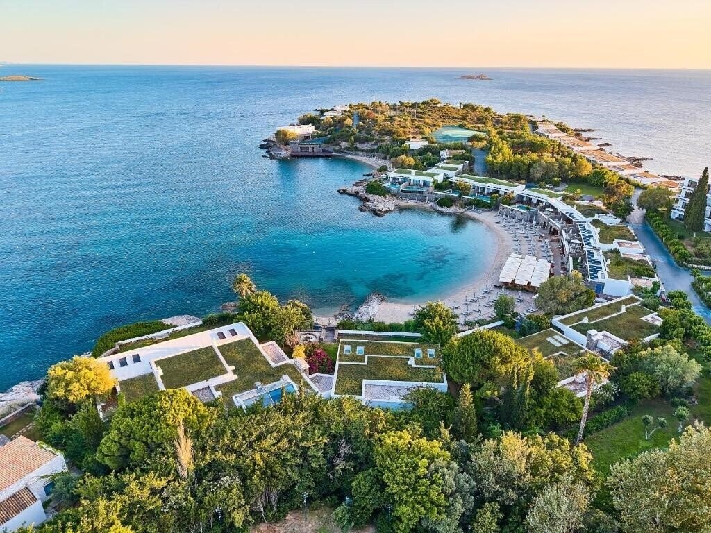 Готель Grand Resort Lagonissi 5*
