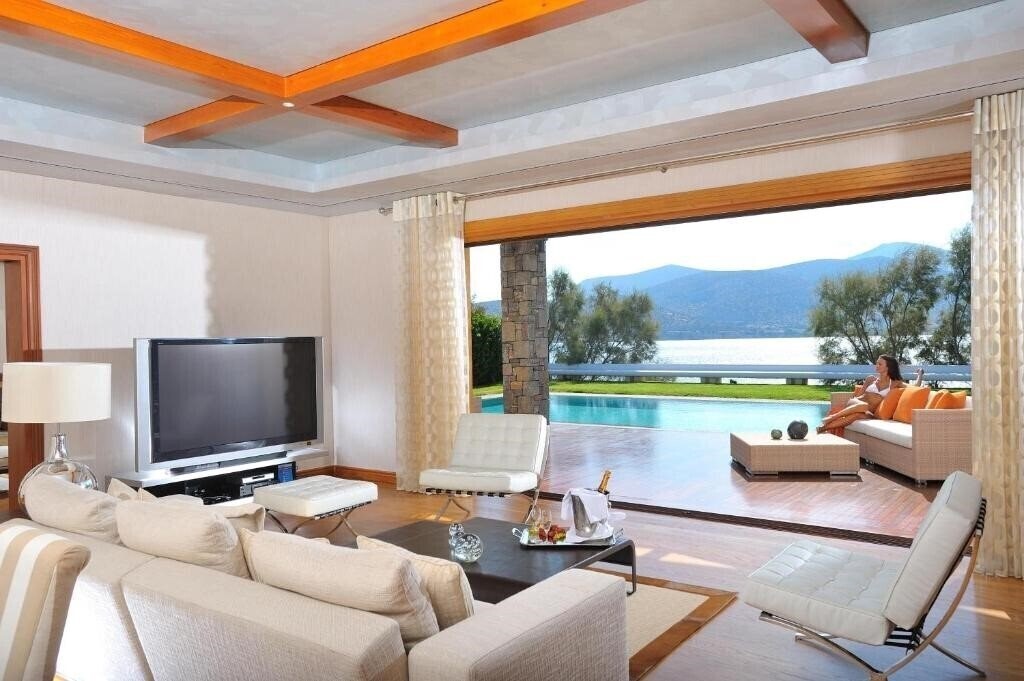 Зображення Grand Resort Lagonissi 5*