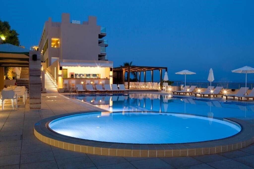 Фото Erytha Hotel & Resort 4*