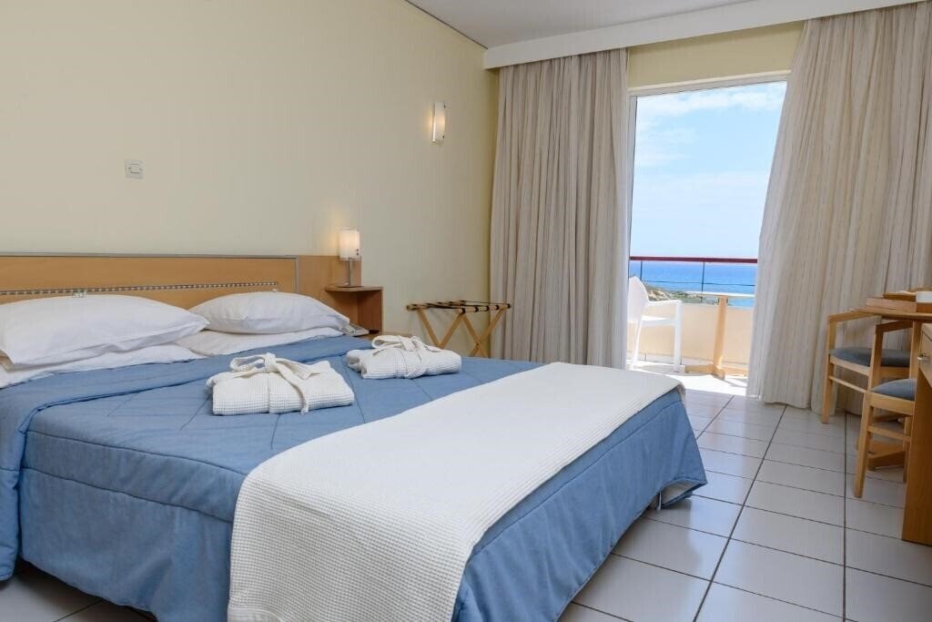 Фотография Erytha Hotel & Resort 4*
