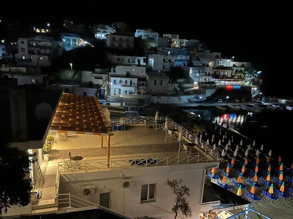 Картинка Sea View Studios 3*