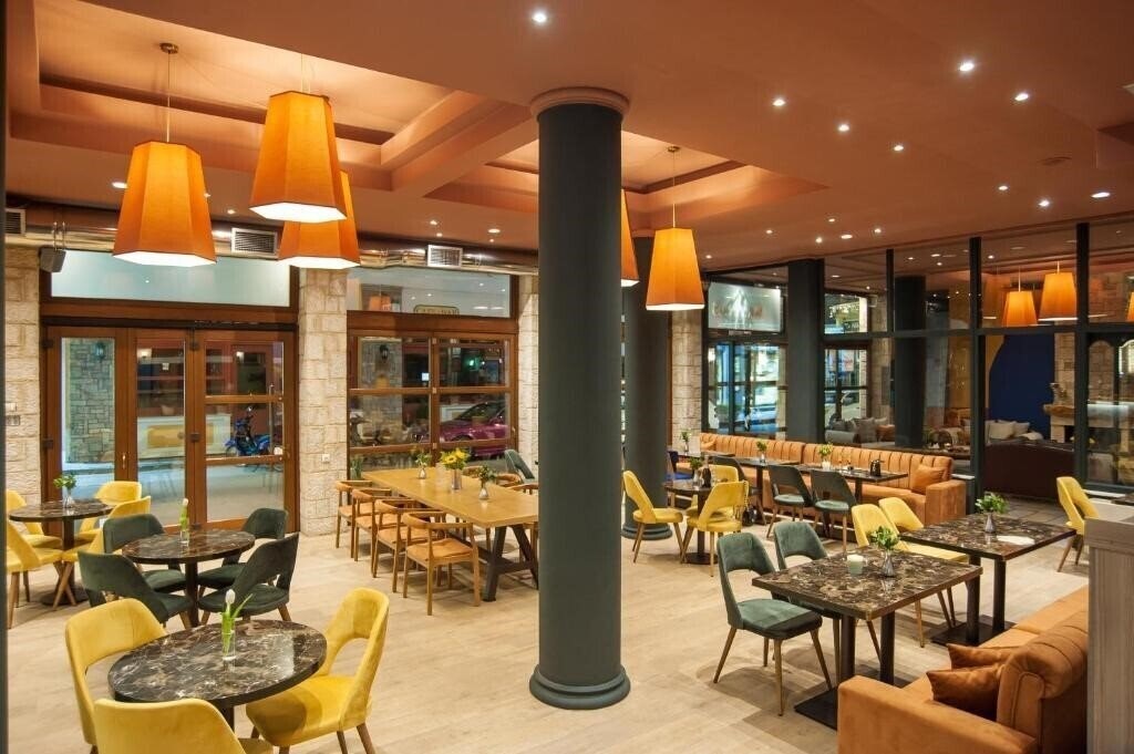 Фотографія Parnassos Hotel 3*