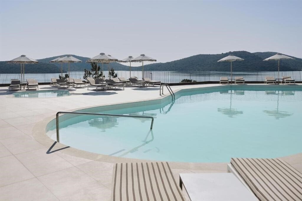 Фото Domes Aulus Elounda Curio Collection by Hilton 5*