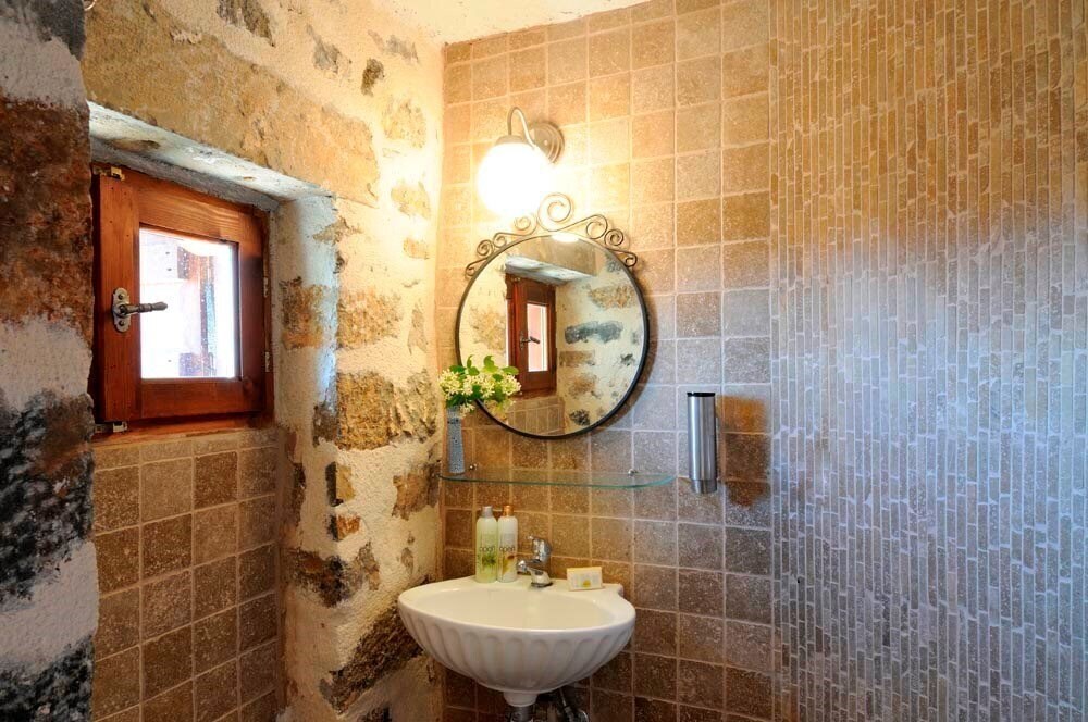 Изображение Elounda Traditional Art Suites 4*