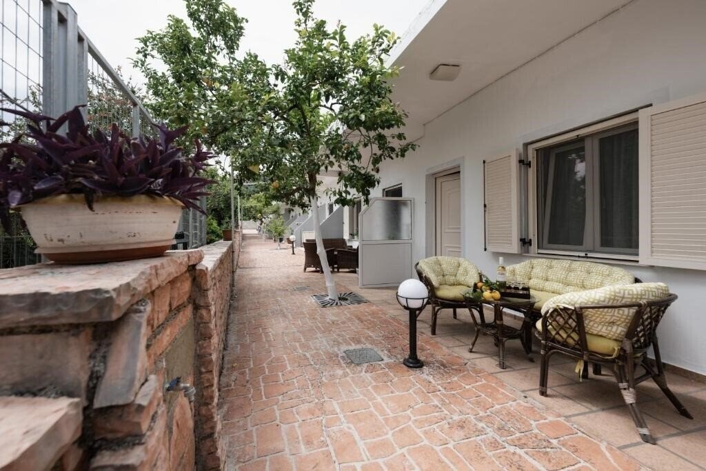 Зображення Milos Studios 3*