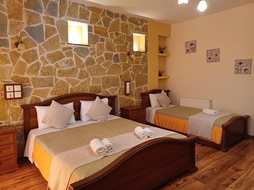 Готель Agnantio Hotel 3*