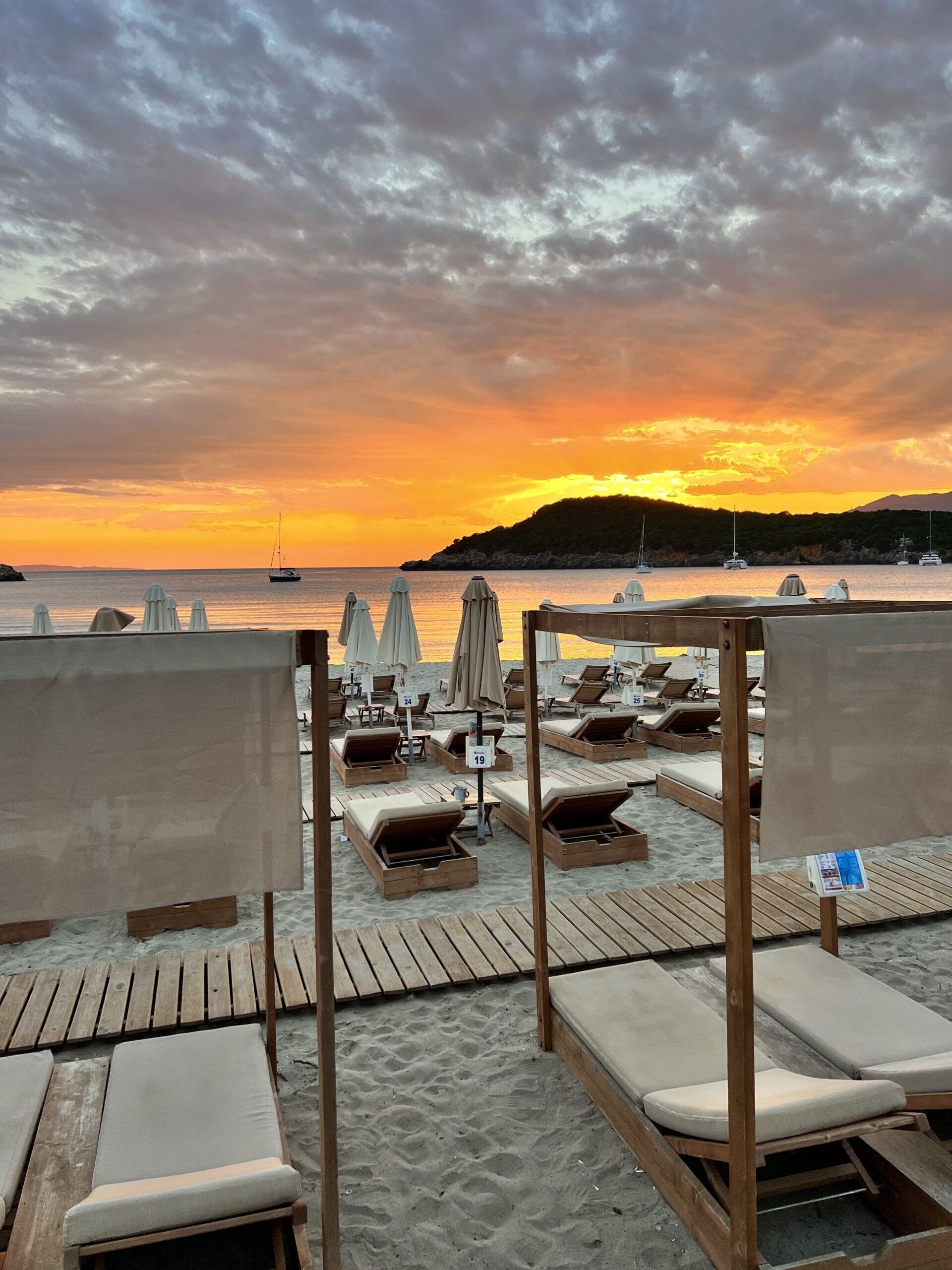 Фото Sunrise Beach Hotel Ammoudia 4*