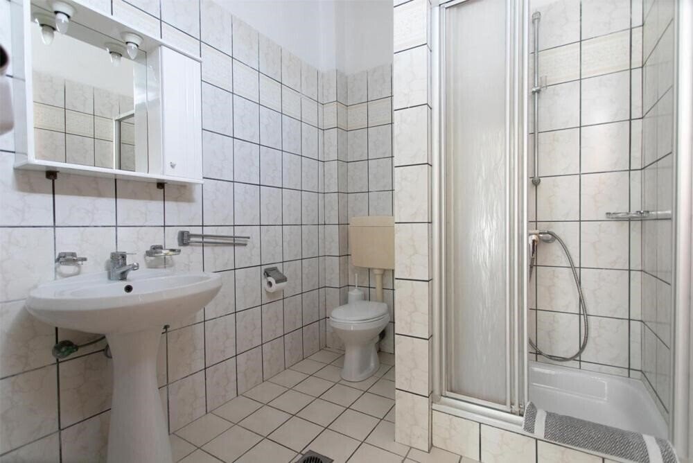 Фотографія Hotel Eleni 3*