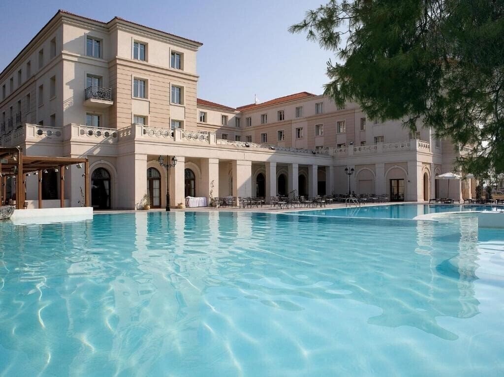 Готель Grecotel Larissa Imperial 5*