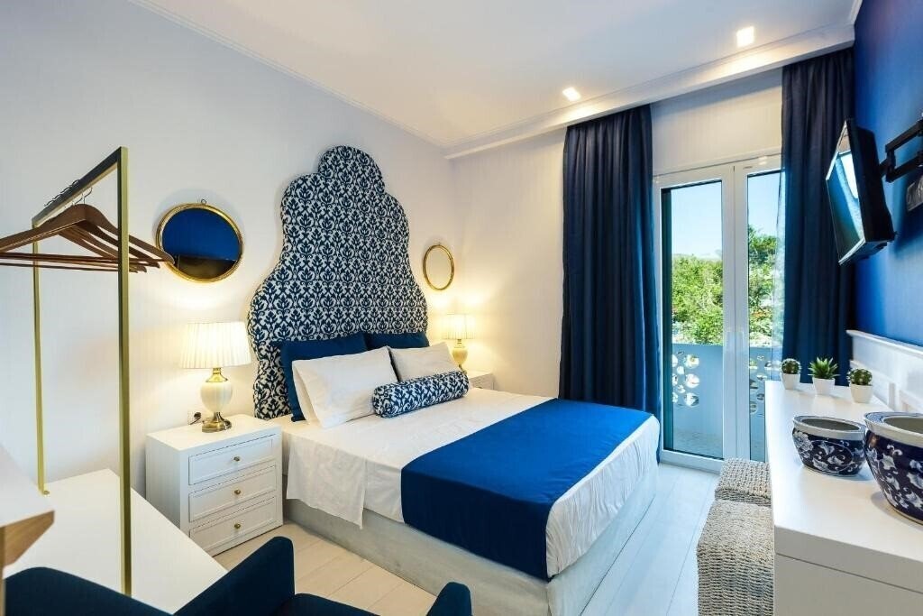 Отель Georgioupolis Plaza Suites 4*