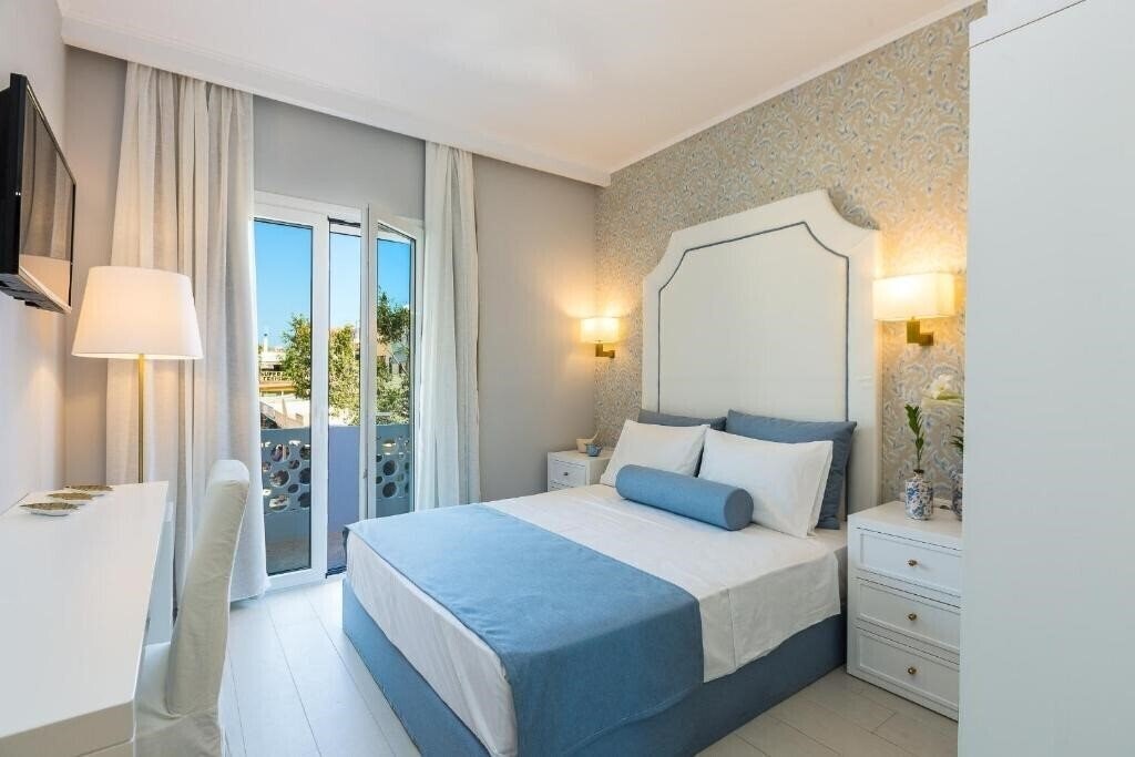 Изображение Georgioupolis Plaza Suites 4*