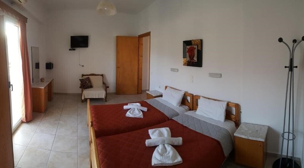 Фото Sofia Studios & Apartments 4*
