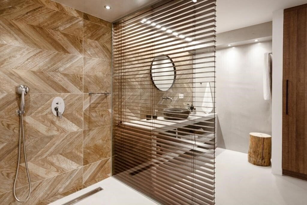 Картинка Pebble Luxury Suite by The Sea 3*
