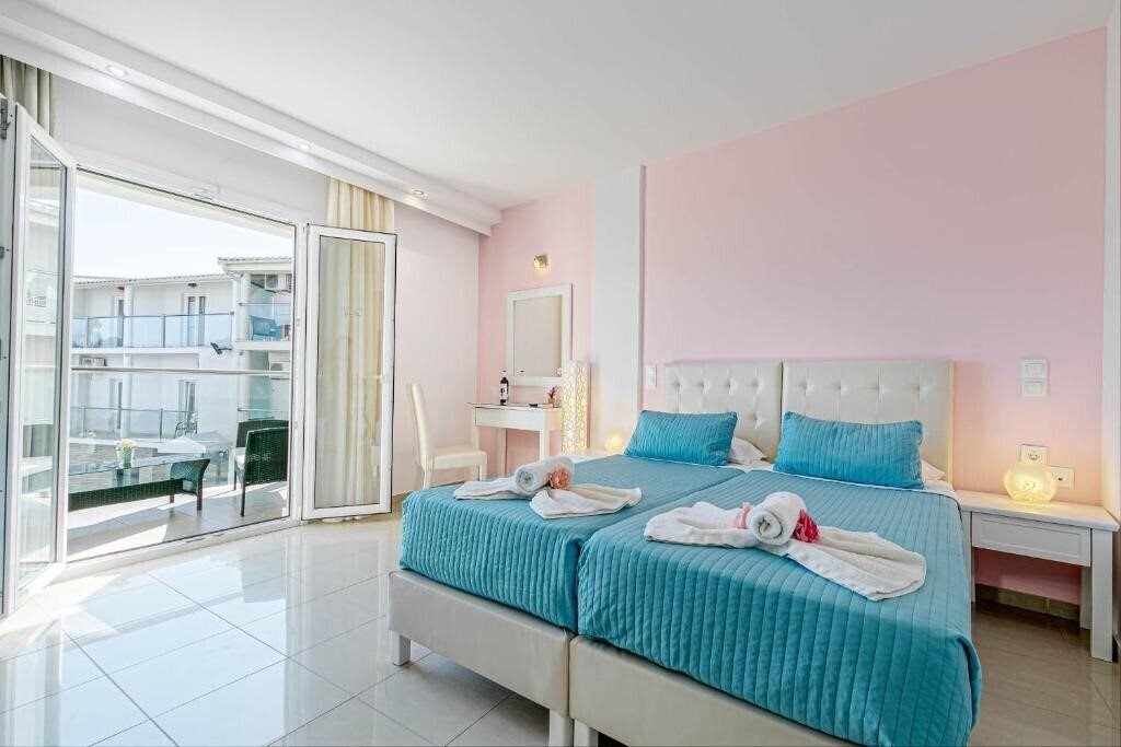 Фото Palotel Gouvia Corfu Hotel 3*