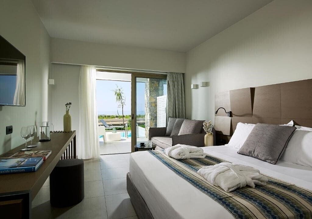 Фото Kakkos Beach 5*