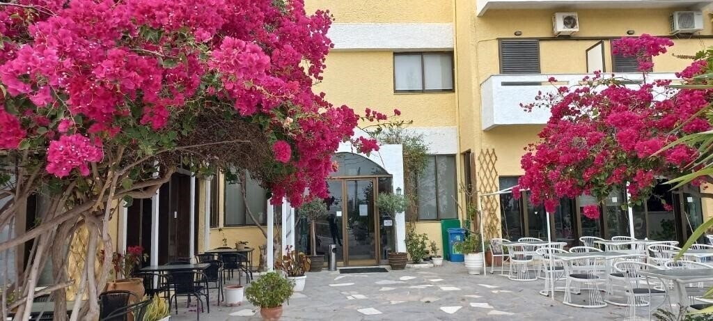 Картинка Esperides Hotel 2*