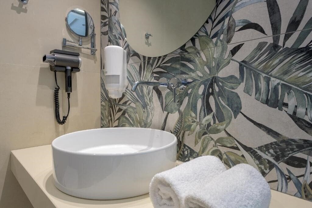 Готель Oceanis Park 4*