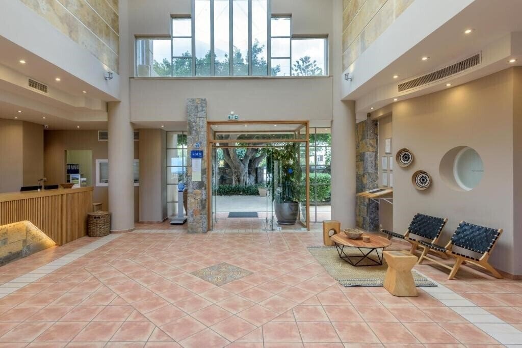 Изображение Hotel Blue Sea Beach Affiliated by Melia (ex. Blue Sea Beach Stalida, Zeus Hotels Blue Sea Beach, Sentido Blue Sea Beach) 5*