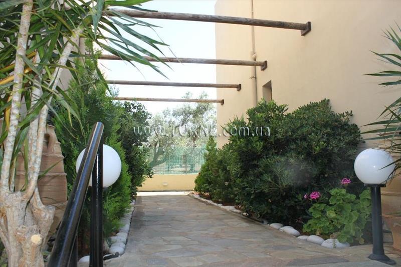 Зображення Petros Hotel 3*