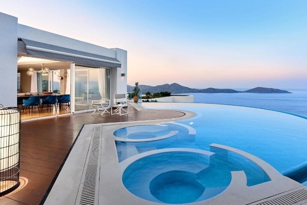 Отель Elounda Gulf Villas & Suites 5*
