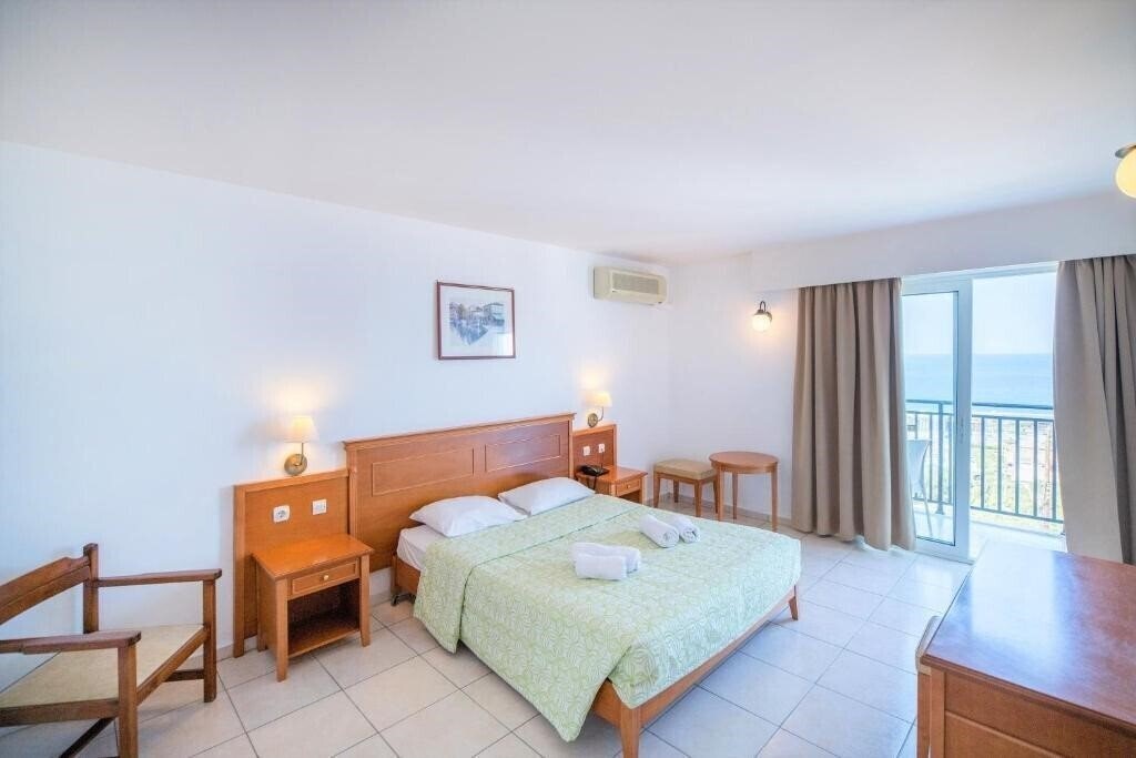 Изображение Semiramis Village Hotel 4*
