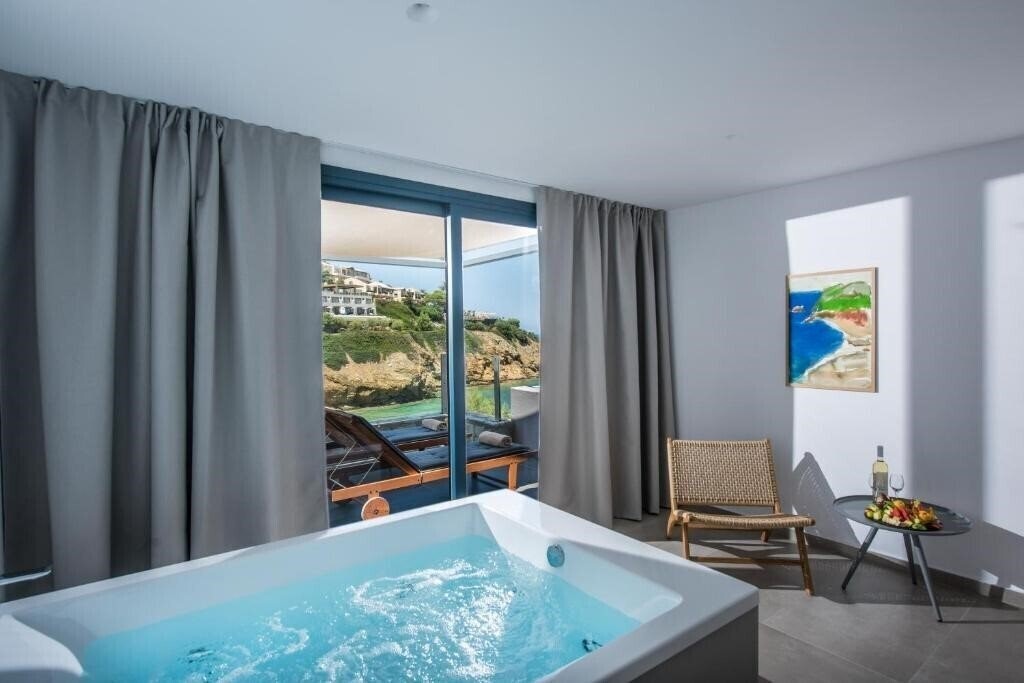 Изображение Peninsula Resort & SPA 4*