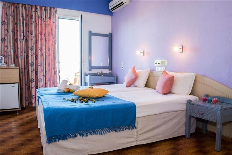 Картинка Nikos Hotel 2*