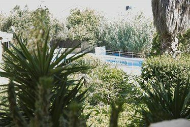 Готель Minoas Hotel 2*