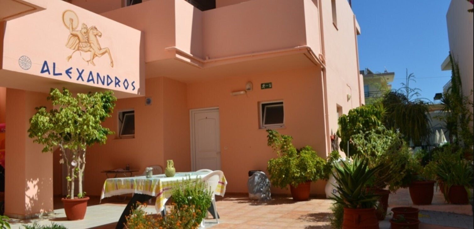 Фото Alexandros Hotel 3*
