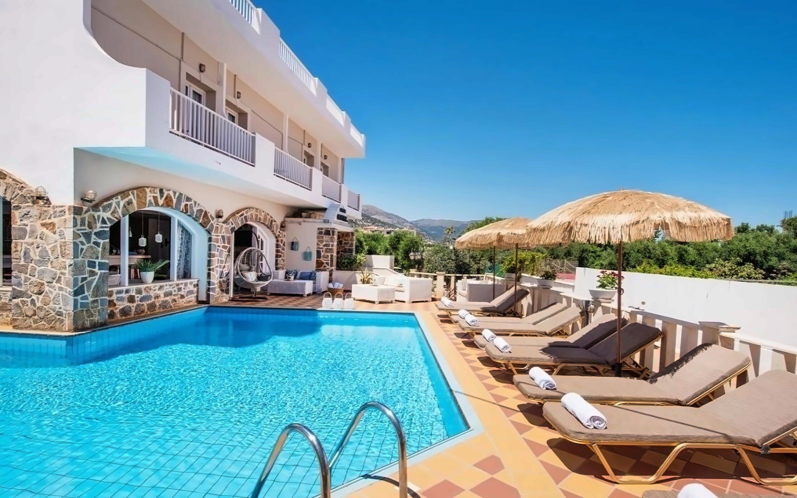 Отель Mistral Hotel Malia 2*