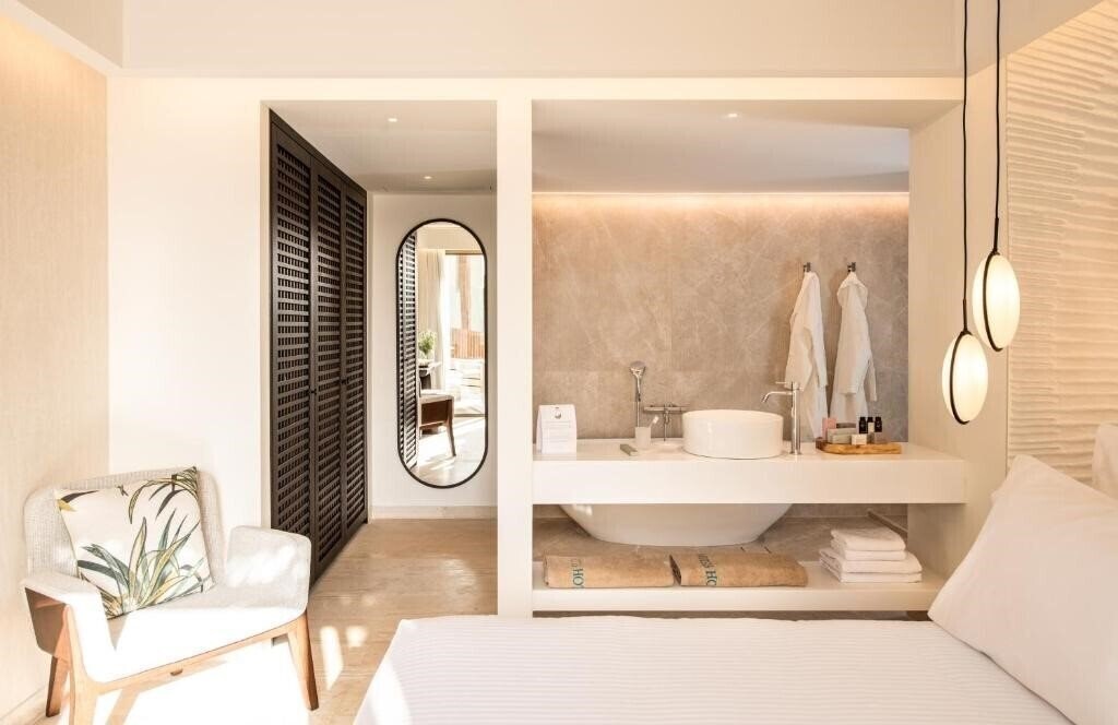 Фотографія Mitsis Rinella Beach Resort & SPA 4*