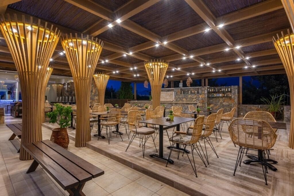 Изображение Dias Luxury Studios & Apartments 4*