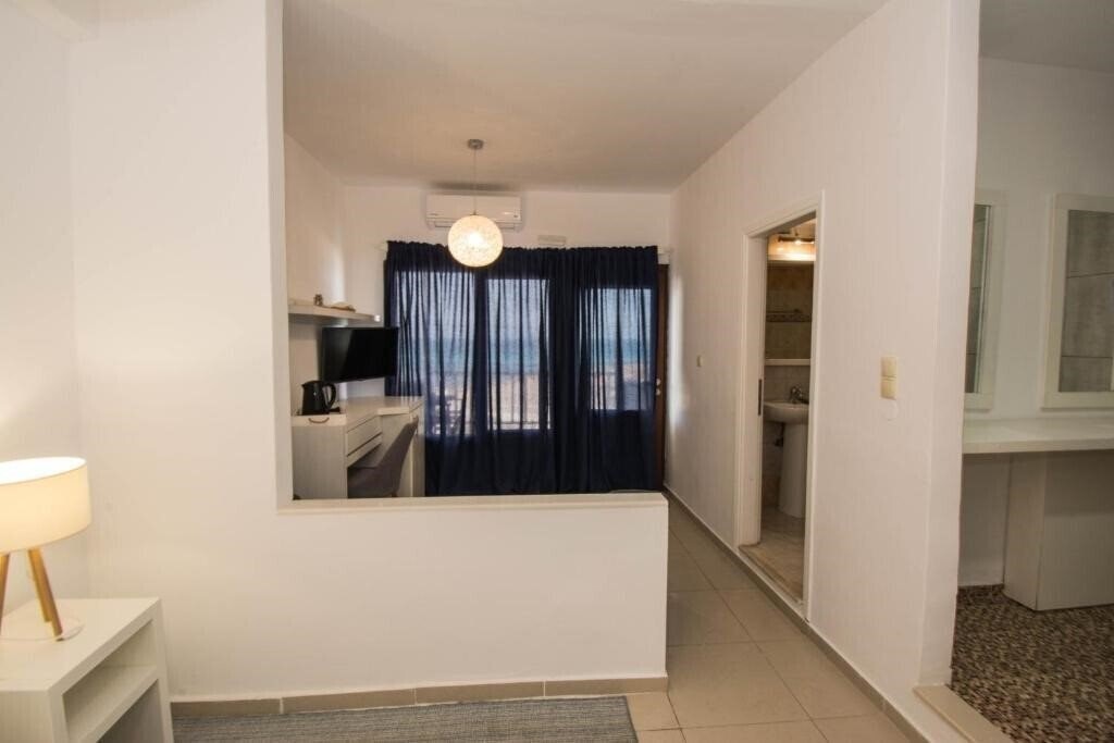 Фотографія Golden Grain Suites 3*