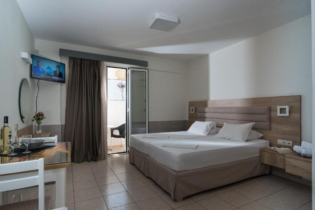Готель Vagelis Studios & Apartments 3*