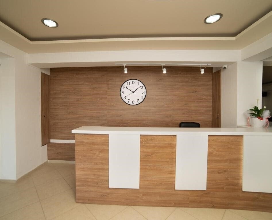 Картинка Emi Apartments 2*