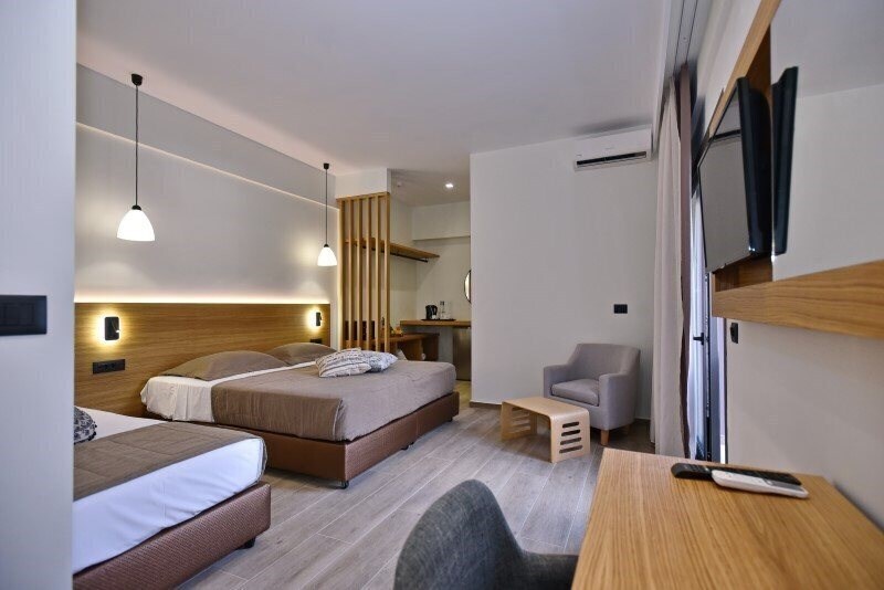 Картинка Dionysos 3*