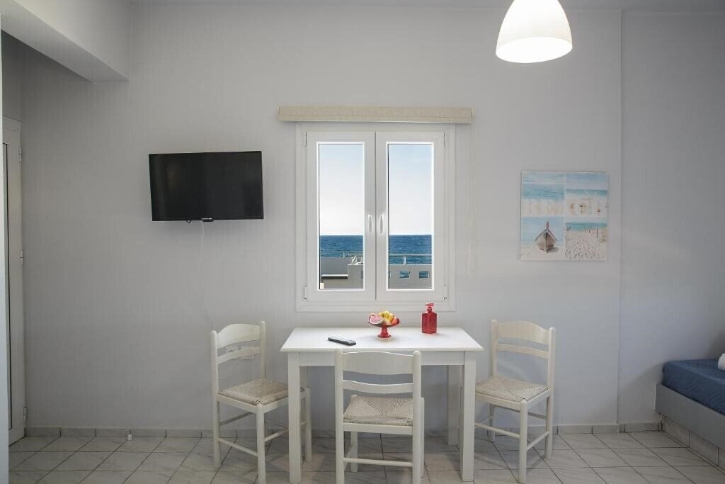 Картинка Irene Beach Apartments 3*
