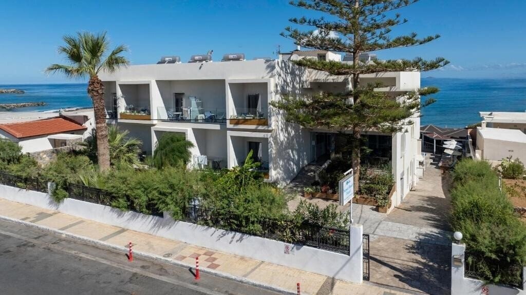 Готель Sunset Beach Shotel + 3*