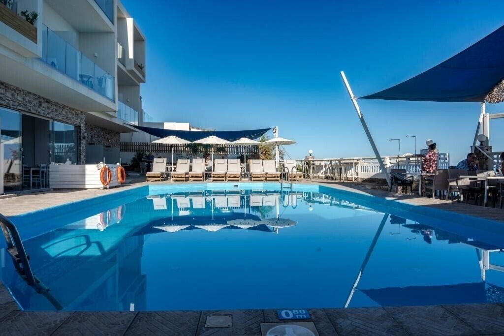 Фотографія Sunset Beach Shotel + 3*