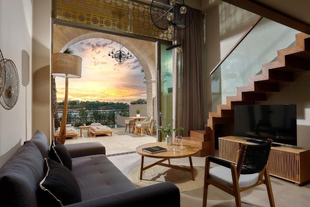 Фото Castello Infinity Suites 5*