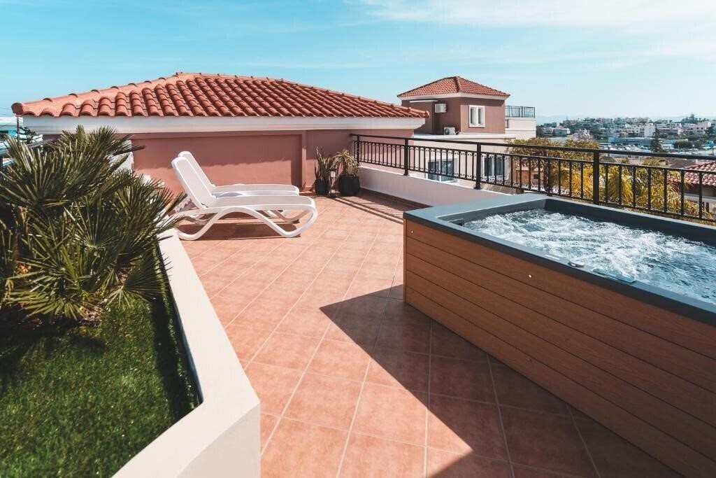 Фото Zeus Hotels The Village Hotel & Waterpark 4*