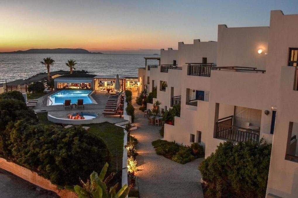 Фотография Yria Beach Hotel 4*