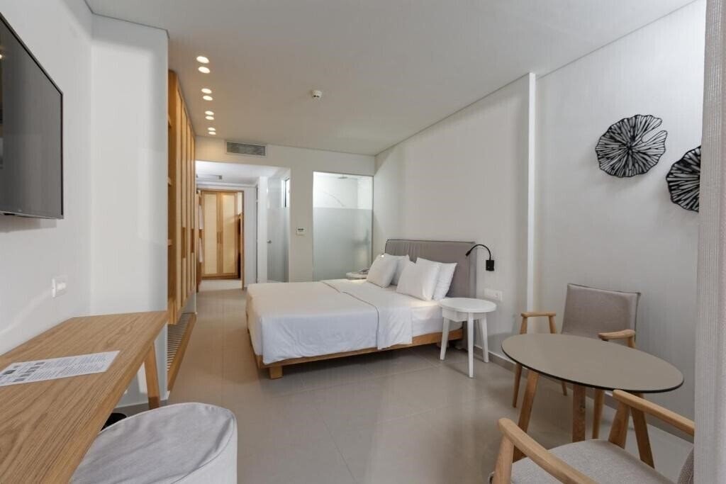 Изображение Anissa Beach Hotel & Village 4*