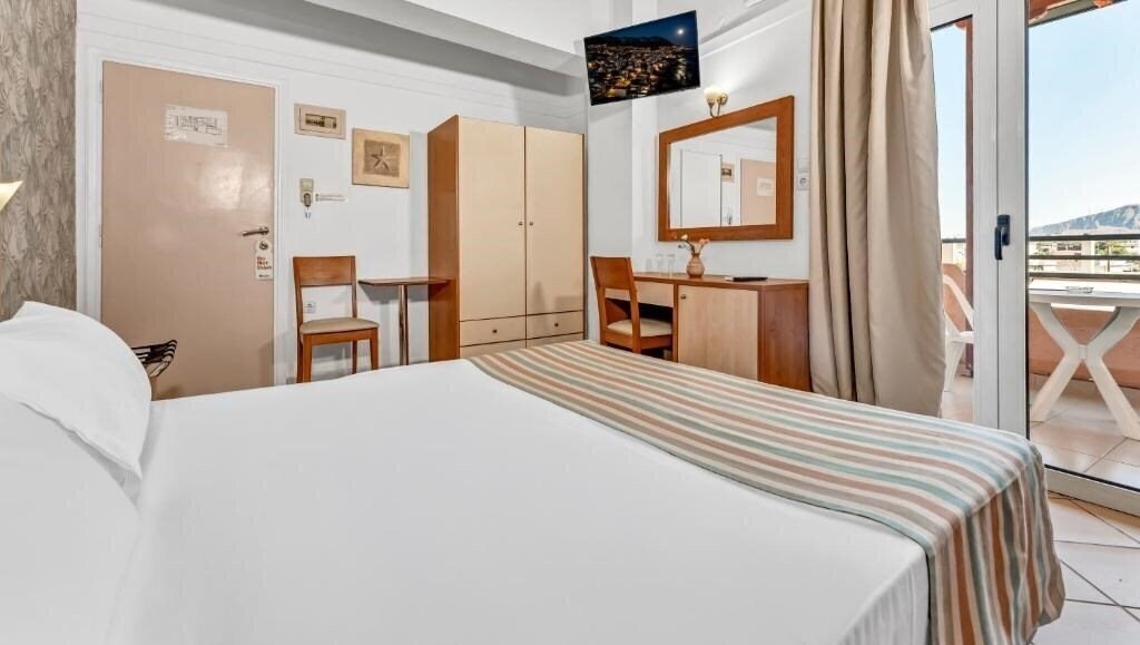 Картинка Erato Hotel 3*