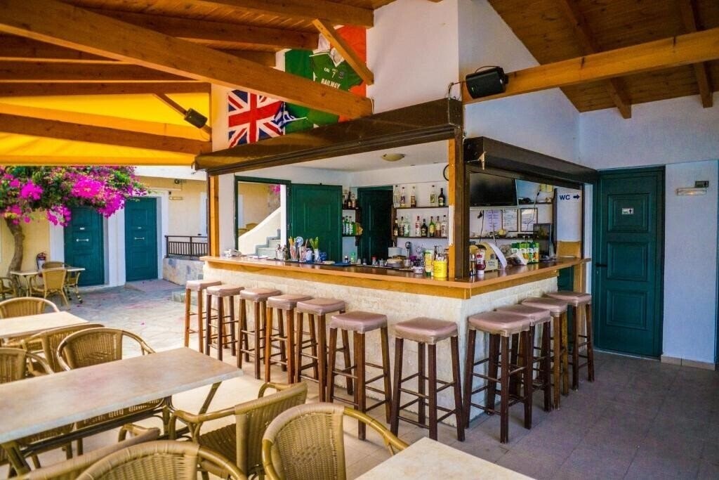 Фотографія Bella Vista Apts Stalida апартаменты