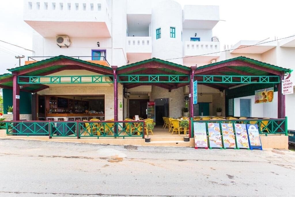 Готель Litsa Studios 2*