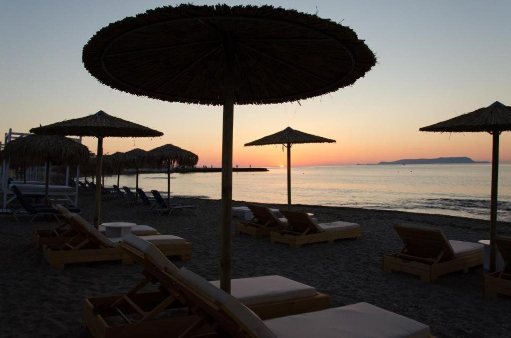 Фотографія Tsalos Beach Hotel апартаменты